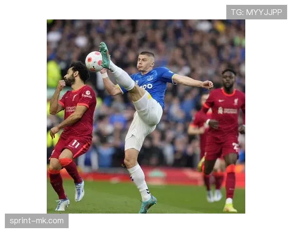 埃弗顿稳扎稳打，全力冲刺保级关键战